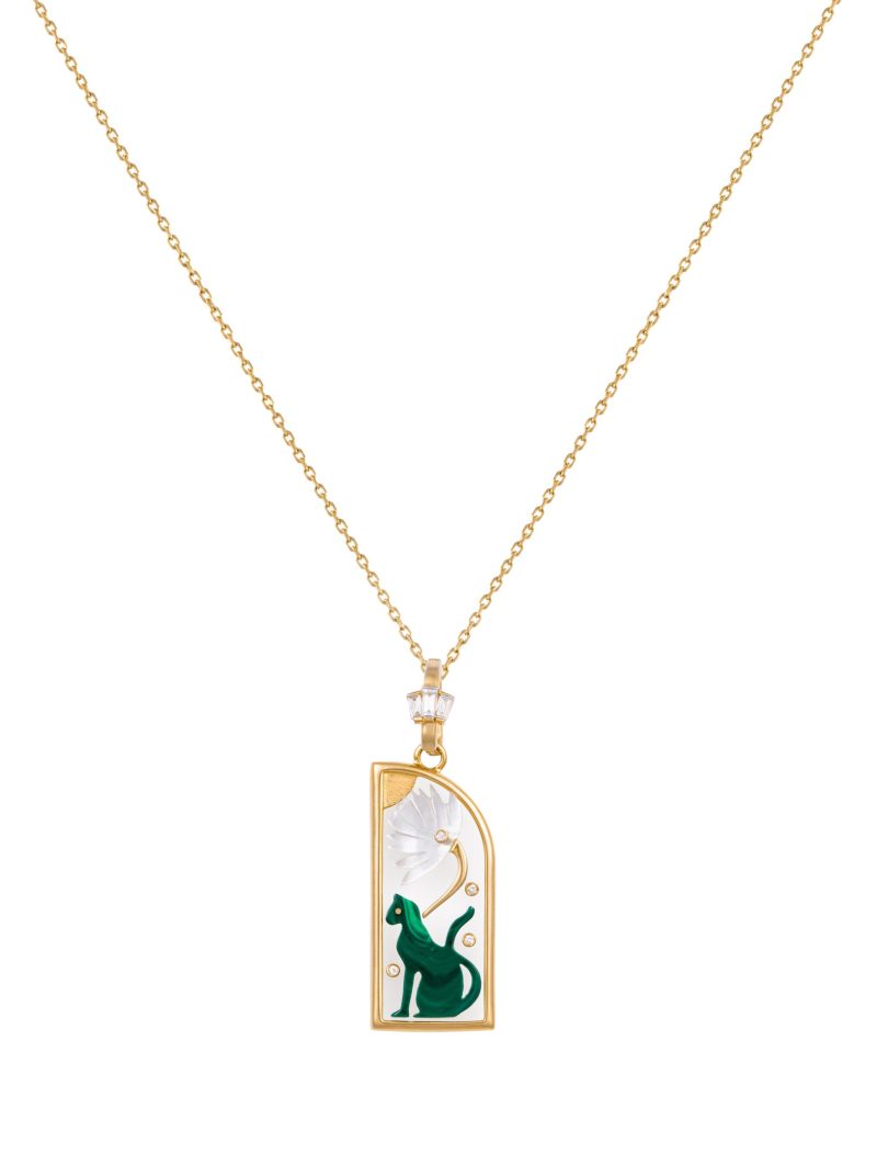 Al Hawa Half Pendant