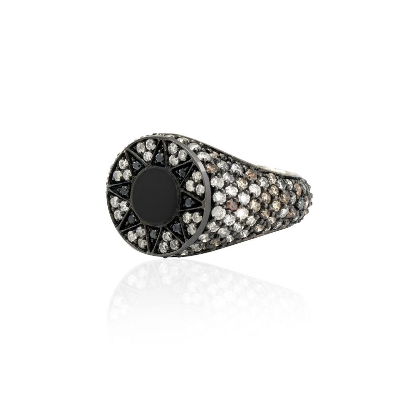 Black Ibiza Pinky