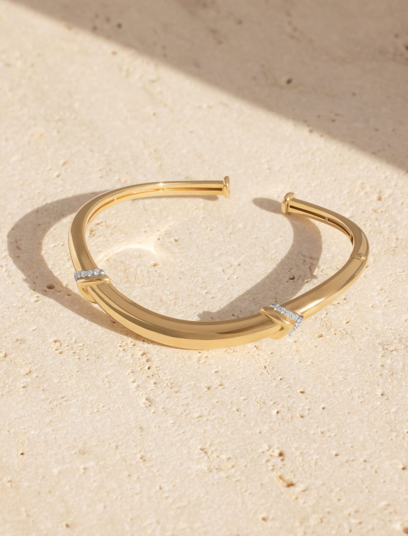 Boa Belly Gold Bangle