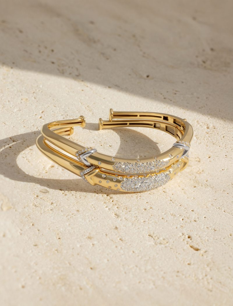 Boa Belly Gold Bangle