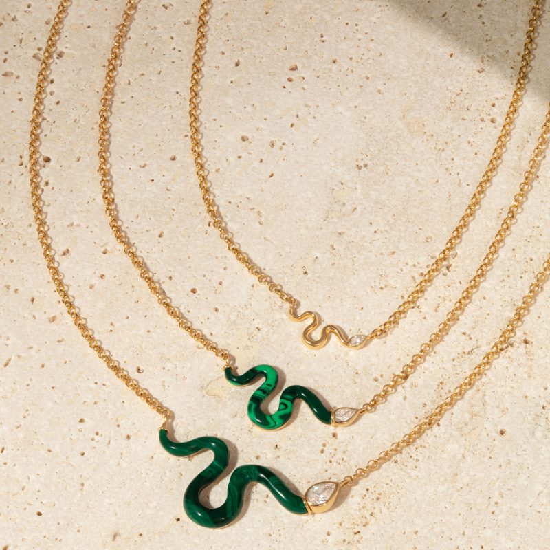N905M-boa-stoned-necklace-classic-malachite-image-02