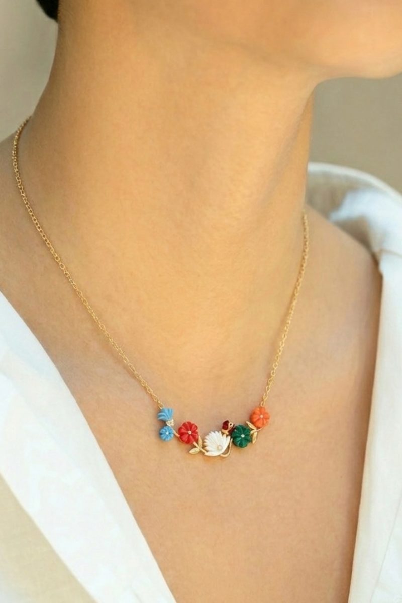 Bouquet Necklace
